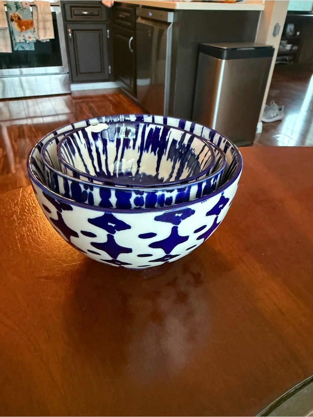 3 pc West Elm INDIGO TIE-DYE Nesting Bowl Set, 3.5